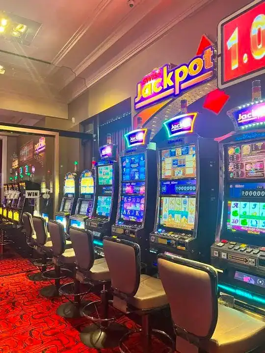 Machines à sous à jackpot du Grand Casino Luzern